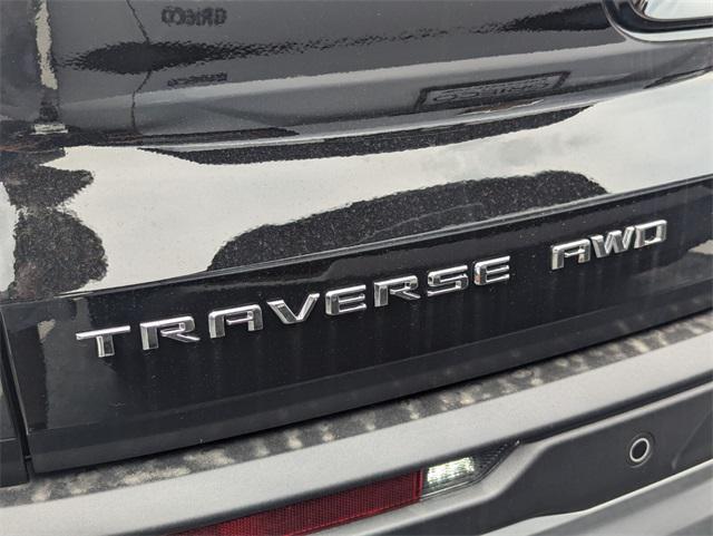 new 2025 Chevrolet Traverse car, priced at $39,933