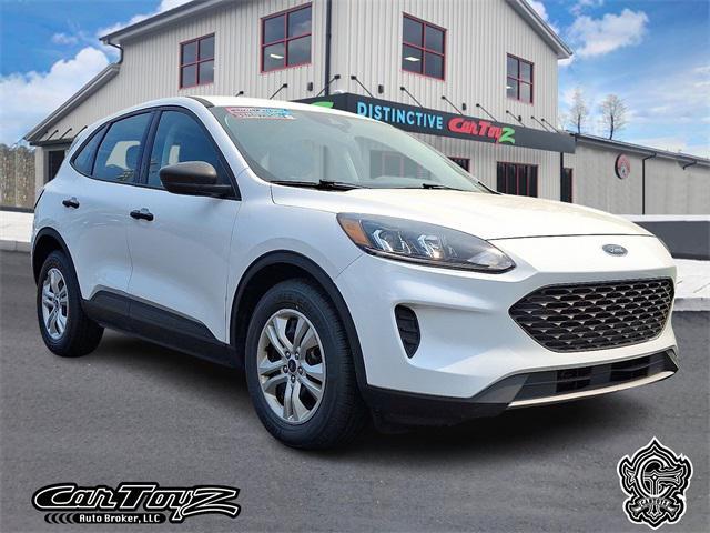 used 2022 Ford Escape car, priced at $15,888