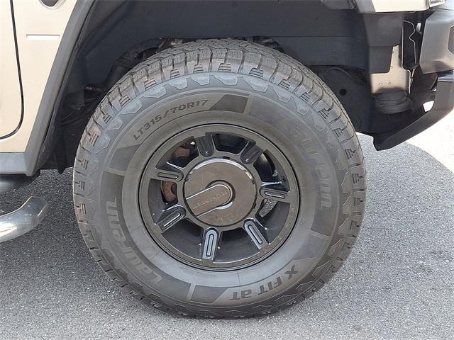 used 2005 Hummer H2 car, priced at $39,888