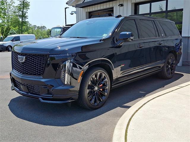 used 2025 Cadillac Escalade ESV car, priced at $198,888