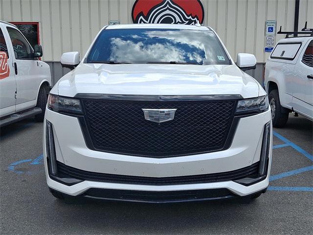 used 2023 Cadillac Escalade ESV car, priced at $99,888