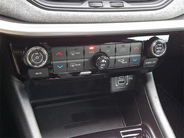 used 2023 Jeep Compass car, priced at $22,388