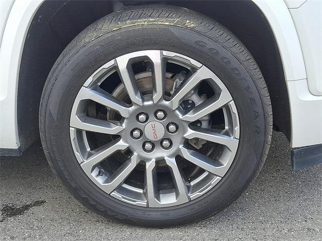 used 2021 GMC Acadia car, priced at $28,888