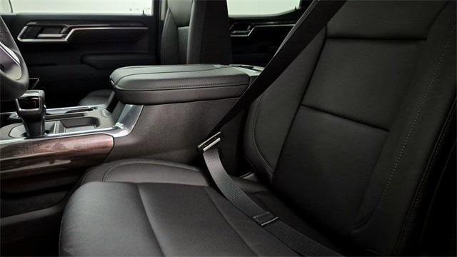 new 2025 Chevrolet Silverado 1500 car, priced at $62,794