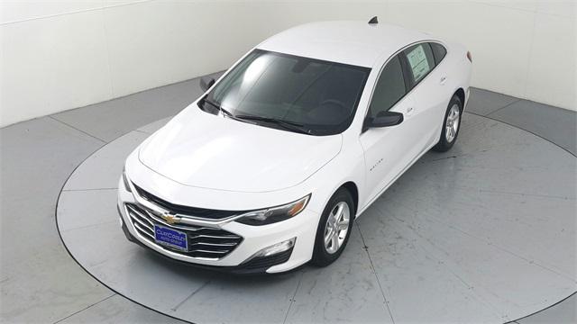 new 2024 Chevrolet Malibu car, priced at $22,370