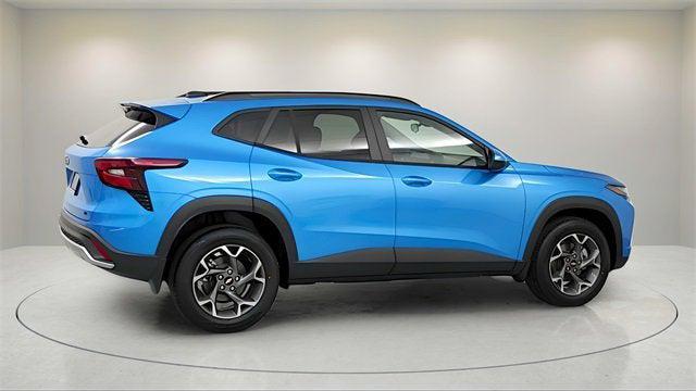 new 2025 Chevrolet Trax car, priced at $25,880