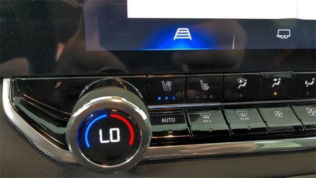 new 2025 Chevrolet Colorado car, priced at $47,155