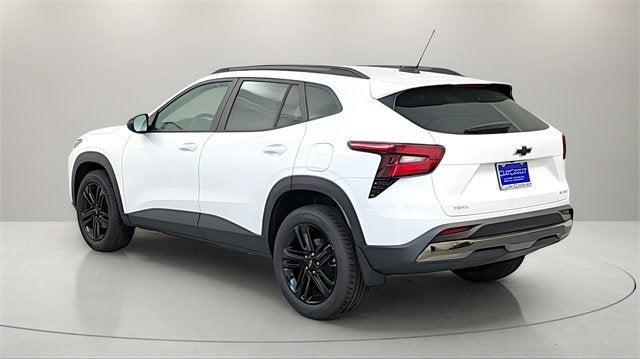 new 2025 Chevrolet Trax car, priced at $27,135