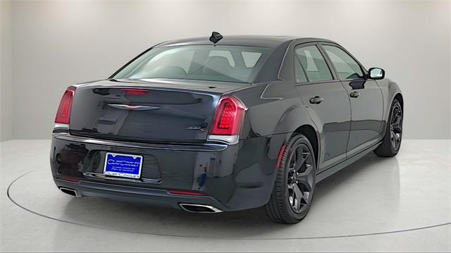 used 2022 Chrysler 300 car, priced at $22,581