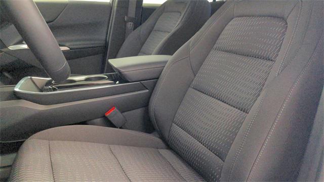 new 2025 Chevrolet Equinox car, priced at $30,831