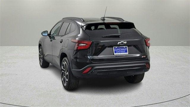 new 2025 Chevrolet Trax car, priced at $28,455