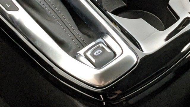new 2025 Chevrolet Trax car, priced at $27,135
