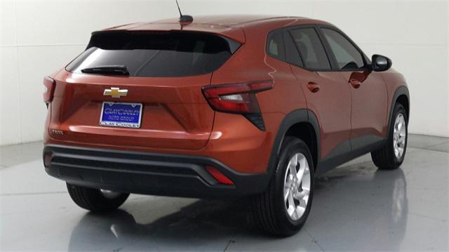 used 2024 Chevrolet Trax car, priced at $20,000