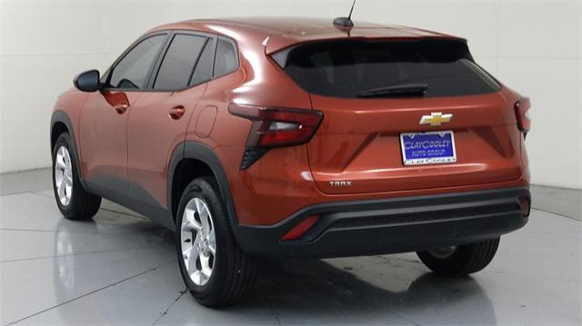 used 2024 Chevrolet Trax car, priced at $20,000