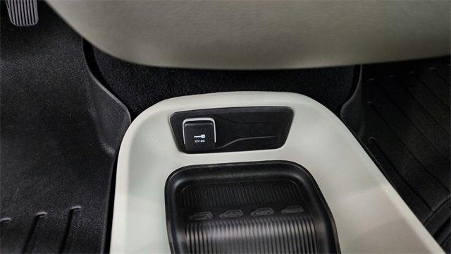 used 2024 Chrysler Pacifica car, priced at $39,995