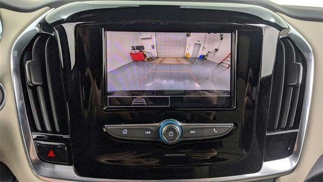 used 2023 Chevrolet Traverse car, priced at $25,999