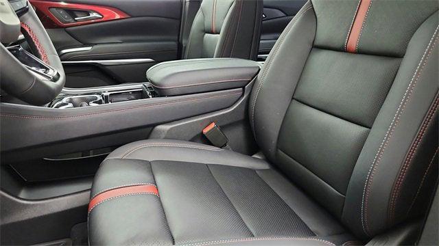 new 2026 Chevrolet Traverse car, priced at $56,448