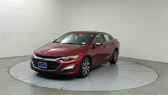 new 2025 Chevrolet Malibu car, priced at $26,415