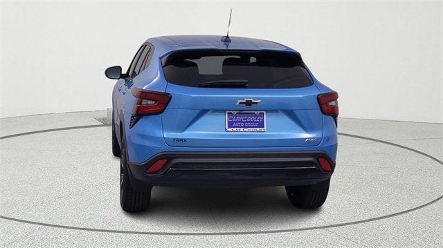 used 2025 Chevrolet Trax car, priced at $23,005