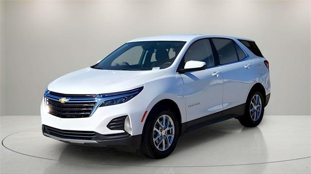 used 2022 Chevrolet Equinox car, priced at $17,899