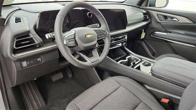 new 2026 Chevrolet Traverse car, priced at $37,145