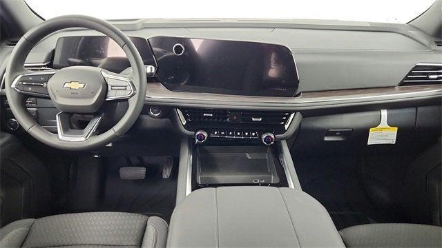 new 2025 Chevrolet Suburban car, priced at $68,240