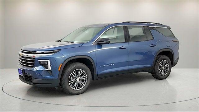 new 2026 Chevrolet Traverse car, priced at $42,412