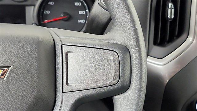 new 2025 Chevrolet Silverado 1500 car, priced at $43,940