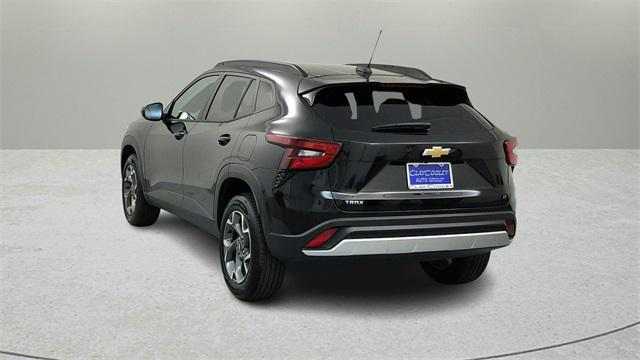 new 2025 Chevrolet Trax car, priced at $25,430