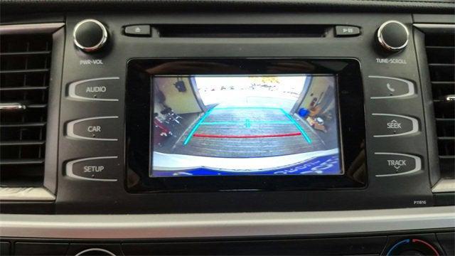 used 2019 Toyota Highlander car, priced at $21,999