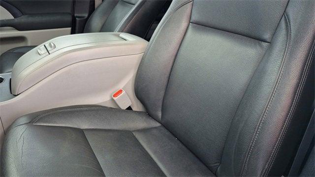 used 2019 Toyota Highlander car, priced at $21,999