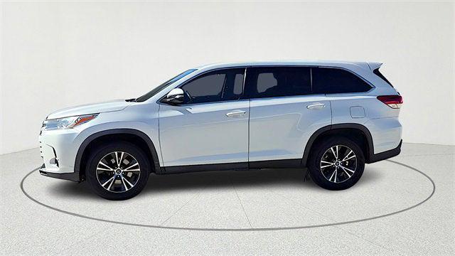used 2019 Toyota Highlander car, priced at $21,999