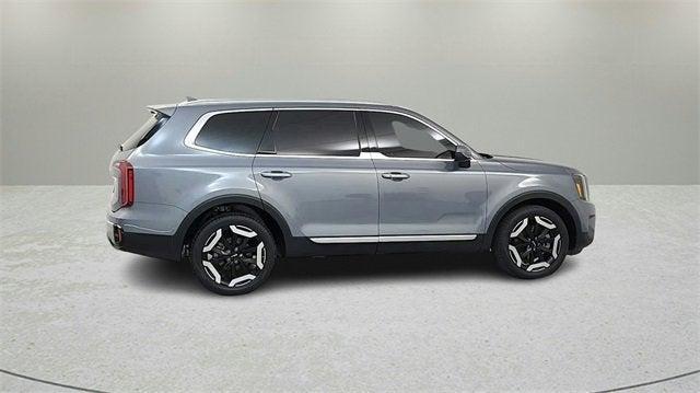 used 2024 Kia Telluride car, priced at $36,939