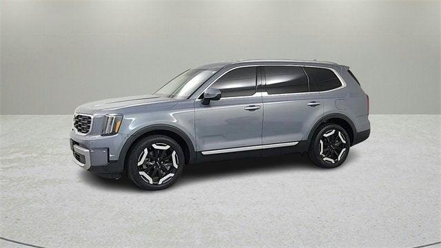 used 2024 Kia Telluride car, priced at $36,939