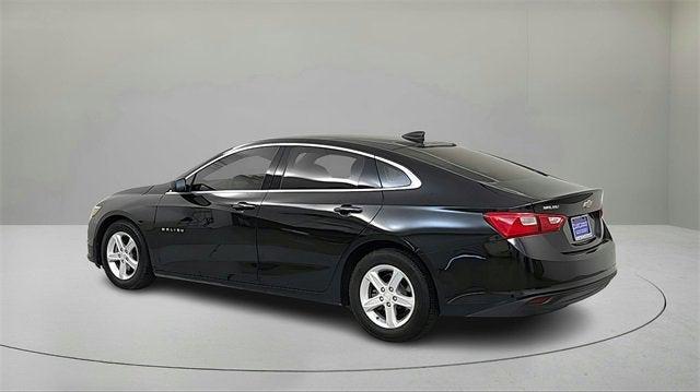 used 2021 Chevrolet Malibu car, priced at $17,116