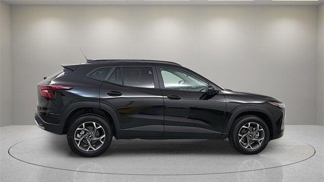 new 2025 Chevrolet Trax car, priced at $25,485