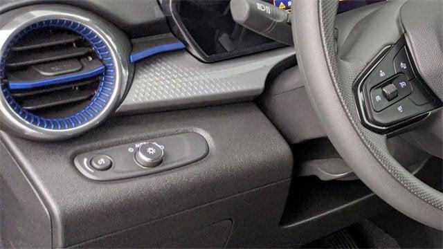 new 2025 Chevrolet Trax car, priced at $25,485