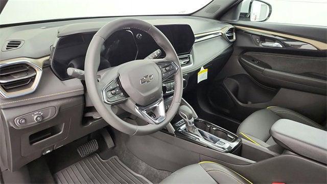 used 2025 Chevrolet TrailBlazer car, priced at $25,399