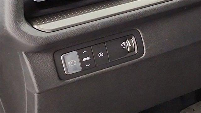 new 2026 Chevrolet Traverse car, priced at $42,412