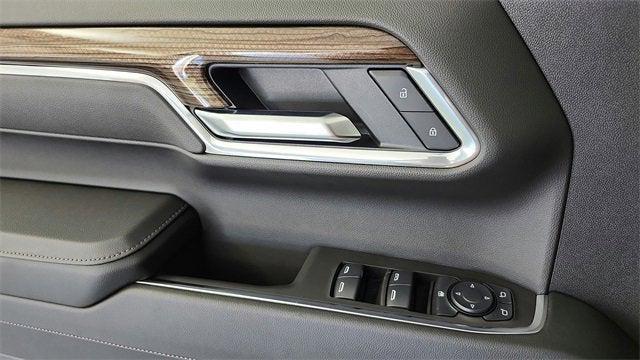 new 2025 Chevrolet Silverado 1500 car, priced at $61,911