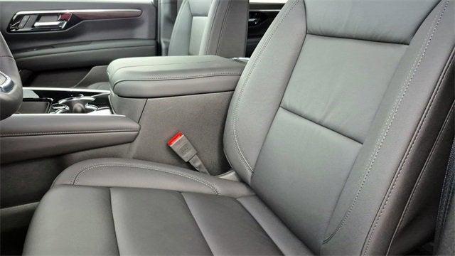 new 2025 Chevrolet Suburban car, priced at $71,604