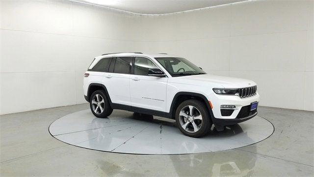 used 2023 Jeep Grand Cherokee car, priced at $26,594