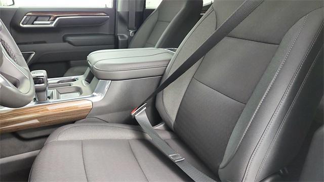 new 2025 Chevrolet Silverado 1500 car, priced at $52,755