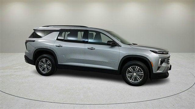 new 2026 Chevrolet Traverse car, priced at $42,412