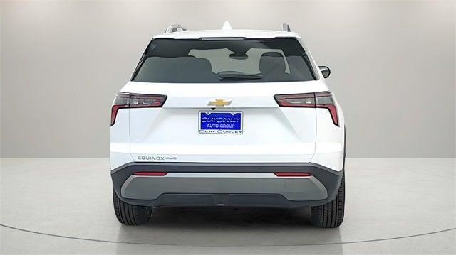 new 2026 Chevrolet Equinox car, priced at $30,290