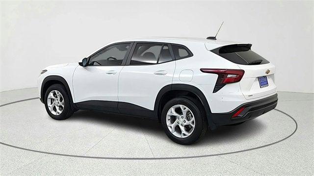 used 2025 Chevrolet Trax car, priced at $21,637