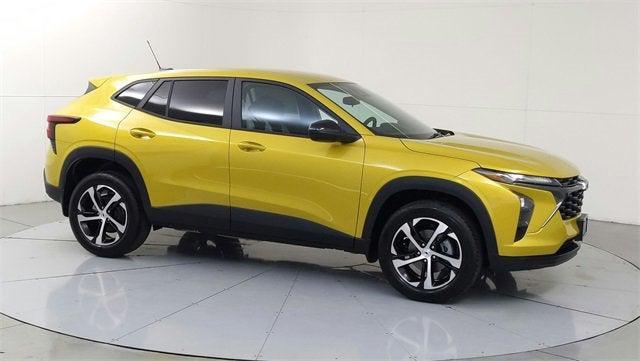 used 2025 Chevrolet Trax car, priced at $23,999