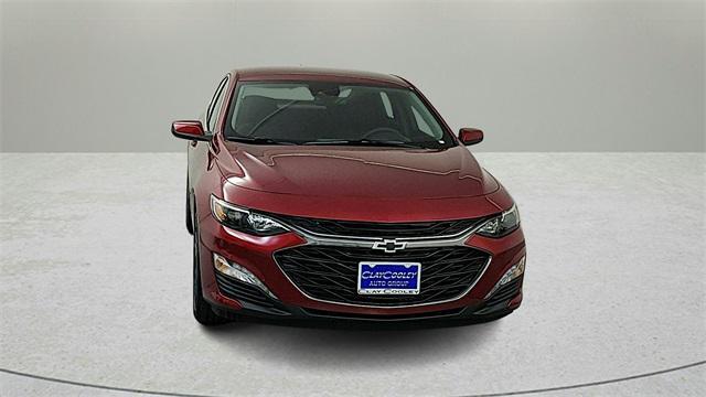 new 2025 Chevrolet Malibu car, priced at $26,216