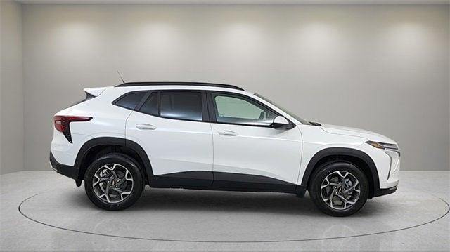 new 2025 Chevrolet Trax car, priced at $25,485