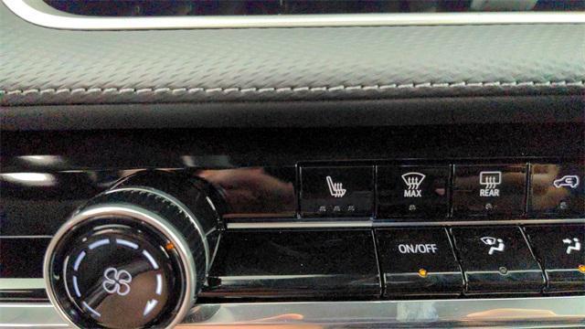 new 2025 Chevrolet Equinox car, priced at $31,080